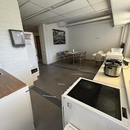 Office House Services 670 * ヘルシンキ