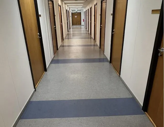 Office House Services 670 Hostel Helsinki